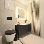 Newly Renovated, Spacious In アパート オスロ