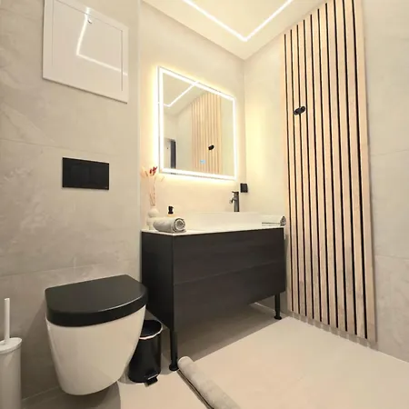 Newly Renovated, Spacious In Leilighet Oslo